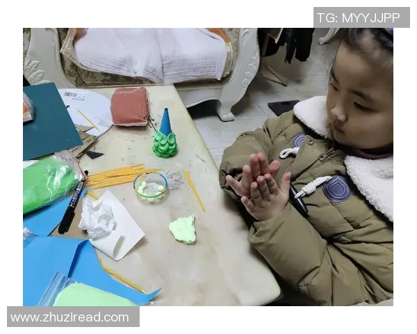 粘土足球明星儿童创意手工活动让孩子们在玩乐中提升动手能力和想象力